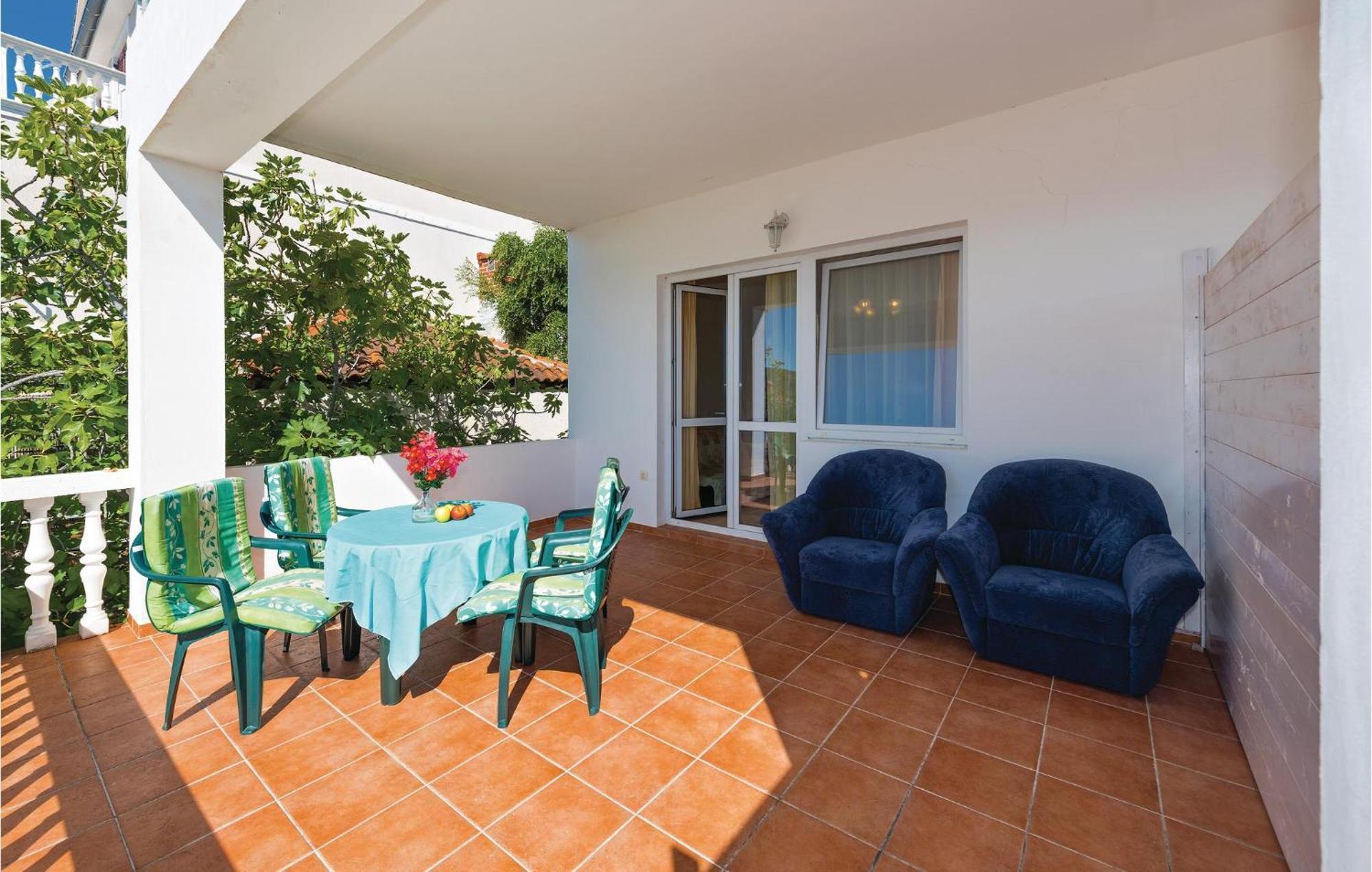 One-Bedroom Apartment in Tisno Buitenkant foto